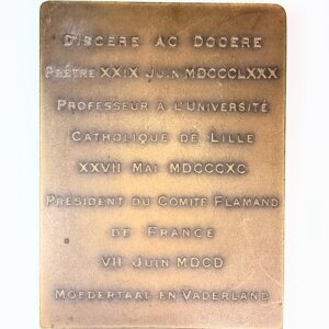 MEDAILLE Camille LOOTEN Prêtre Catholique LILLE 1940 EBM90002