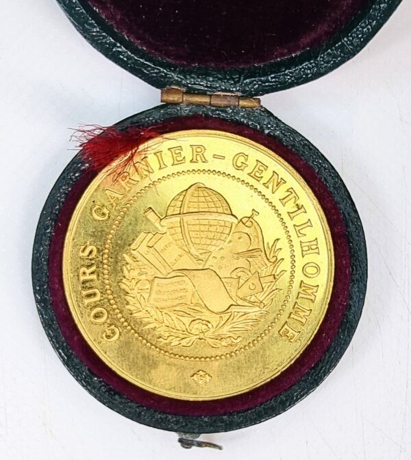 MEDAILLE COURS GARNIER GENTILHOMME EBM90046