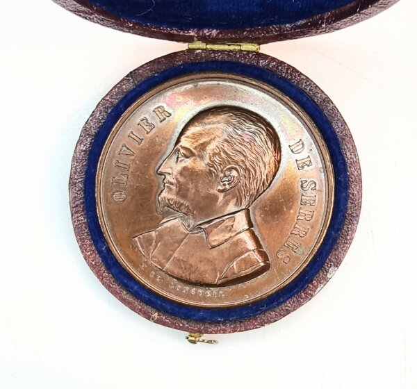MEDAILLE Olivier De SERRE Comité Agricole 1881 Pouilly en Montagne (21) EBM90065