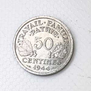 Pièce de 50 Centimes Francisque légère 1944B SPL EB91583